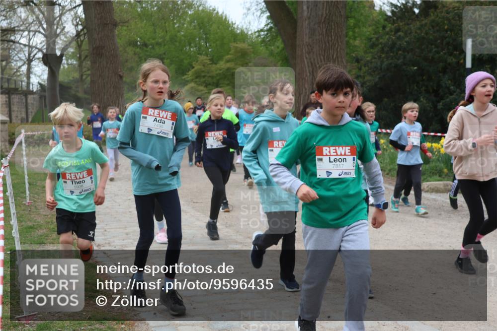 25.04.2026 - Das Zehntel Zöllner http://msf.ph/oto/9596435 25.04.2026 10:45:36 Laufen 5938, 7495, 7817 meine-sportfotos.de