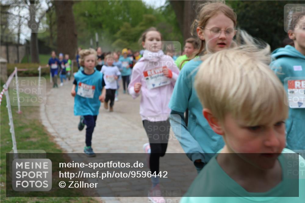 25.04.2026 - Das Zehntel Zöllner http://msf.ph/oto/9596442 25.04.2026 10:45:37 Laufen 3 meine-sportfotos.de