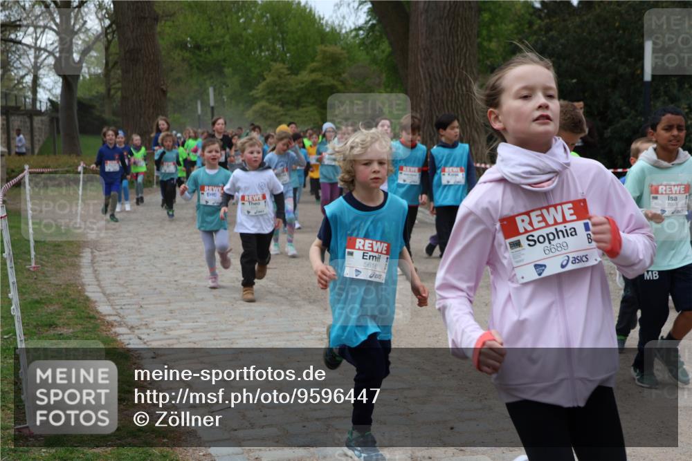 25.04.2026 - Das Zehntel Zöllner http://msf.ph/oto/9596447 25.04.2026 10:45:38 Laufen 5616, 6689, 7099 meine-sportfotos.de