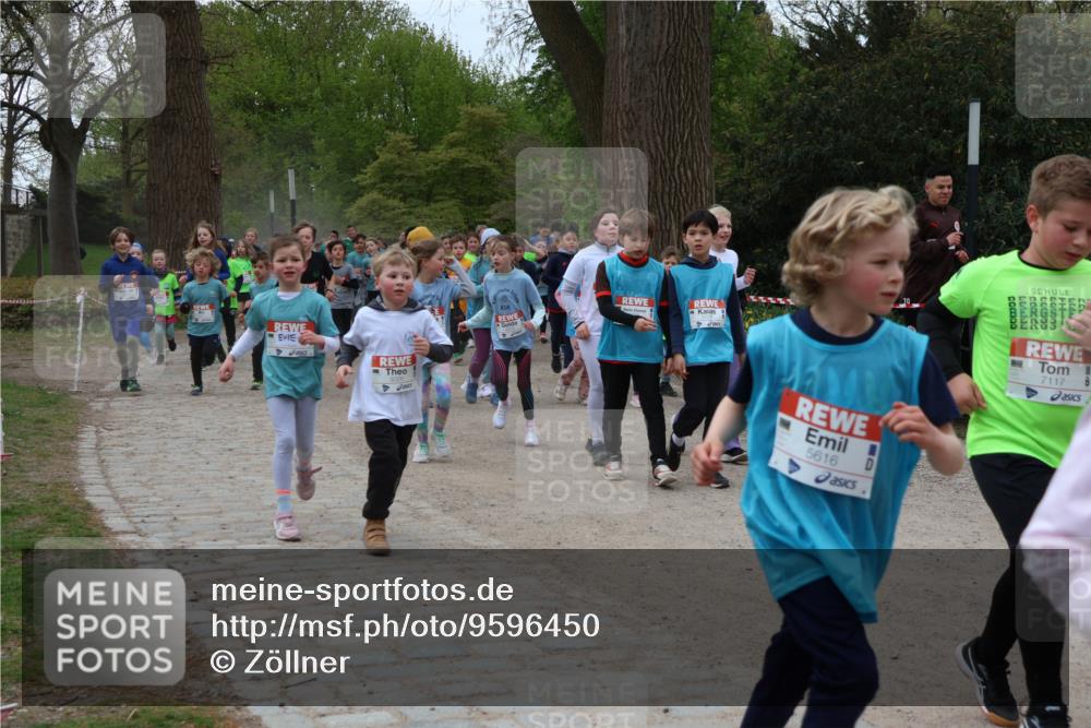 25.04.2026 - Das Zehntel Zöllner http://msf.ph/oto/9596450 25.04.2026 10:45:39 Laufen 5616, 7117 meine-sportfotos.de