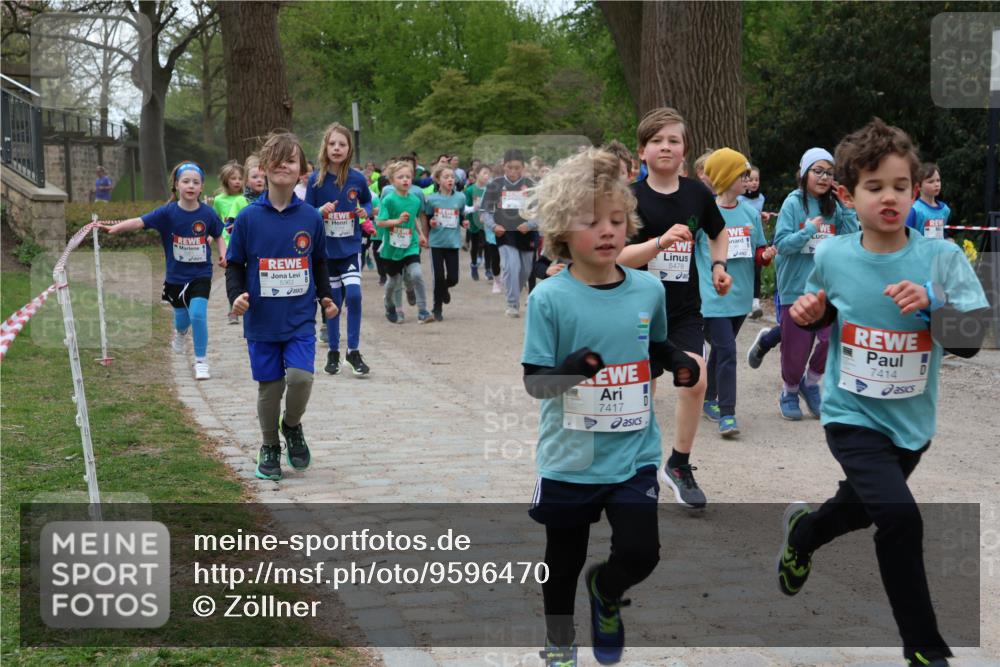 25.04.2026 - Das Zehntel Zöllner http://msf.ph/oto/9596470 25.04.2026 10:45:42 Laufen 7417, 5478, 7414 meine-sportfotos.de