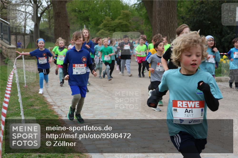 25.04.2026 - Das Zehntel Zöllner http://msf.ph/oto/9596472 25.04.2026 10:45:43 Laufen 5363, 7417, 11 meine-sportfotos.de