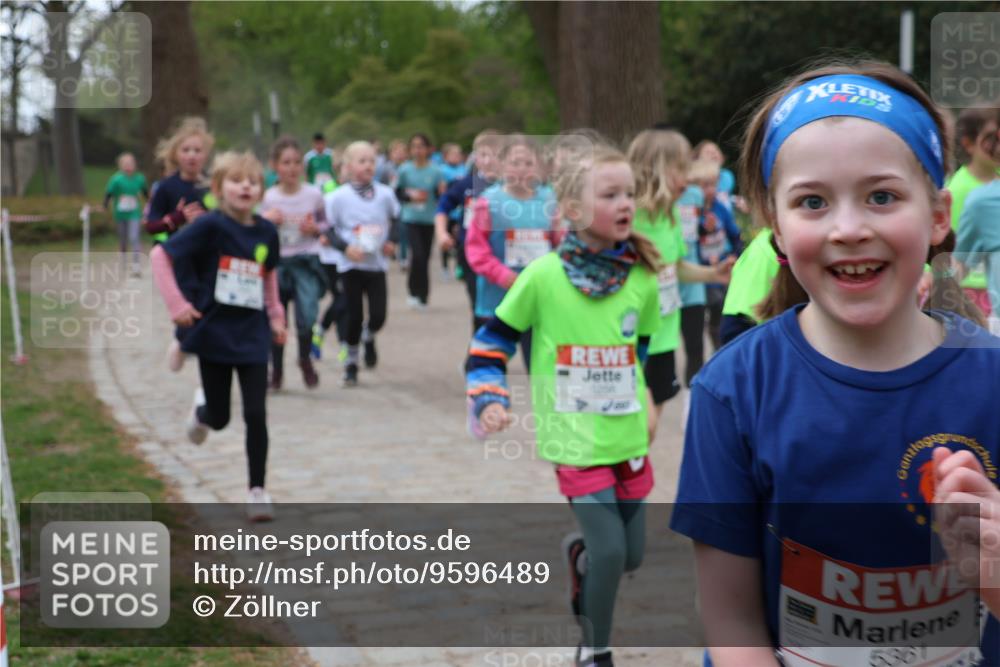 25.04.2026 - Das Zehntel Zöllner http://msf.ph/oto/9596489 25.04.2026 10:45:46 Laufen 5256, 5361 meine-sportfotos.de