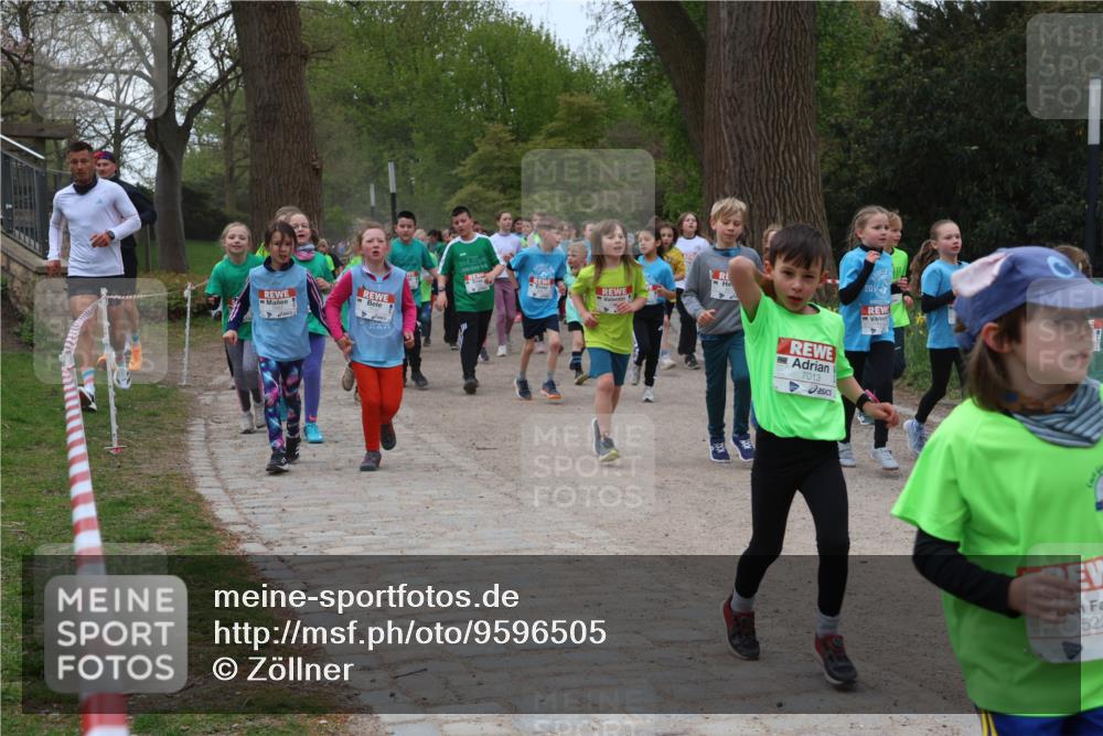 25.04.2026 - Das Zehntel Zöllner http://msf.ph/oto/9596505 25.04.2026 10:45:49 Laufen 7013, 20, 522 meine-sportfotos.de