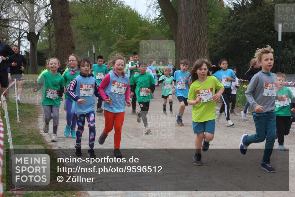 25.04.2026 - Das Zehntel Zöllner http://msf.ph/oto/9596512 25.04.2026 10:45:50 Laufen 6494, 7642, 6270, 6274 meine-sportfotos.de