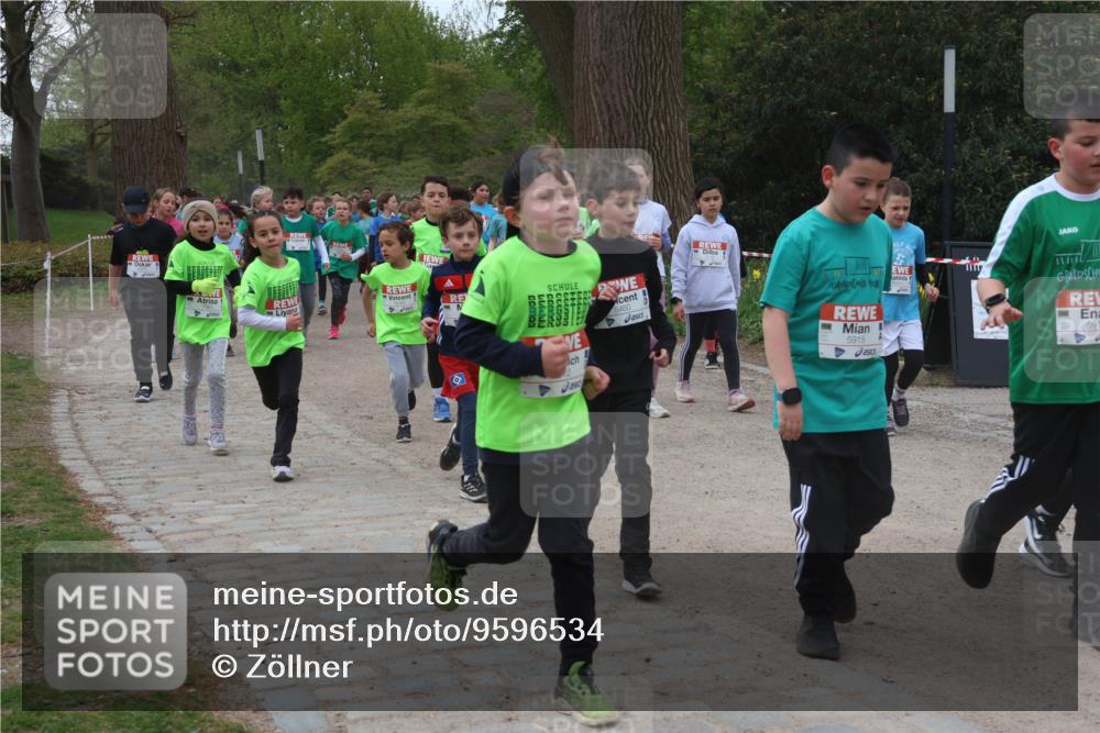 25.04.2026 - Das Zehntel Zöllner http://msf.ph/oto/9596534 25.04.2026 10:45:55 Laufen 5460, 5915, 59 meine-sportfotos.de