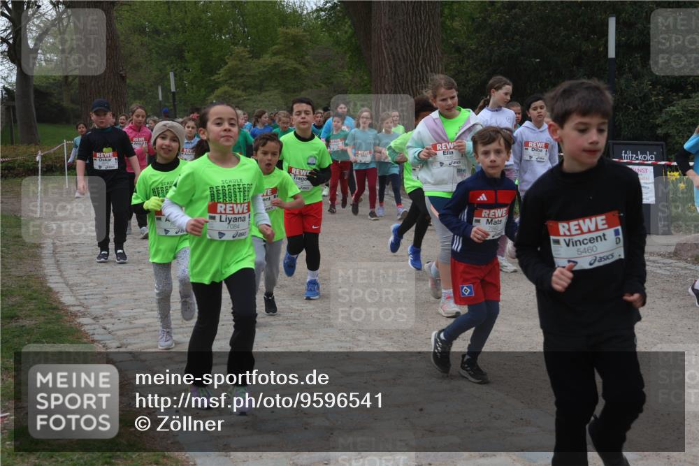 25.04.2026 - Das Zehntel Zöllner http://msf.ph/oto/9596541 25.04.2026 10:45:56 Laufen 7084, 7993, 5460 meine-sportfotos.de