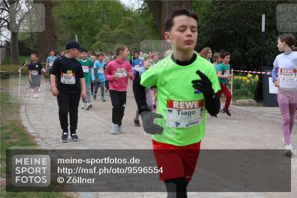 25.04.2026 - Das Zehntel Zöllner http://msf.ph/oto/9596554 25.04.2026 10:45:58 Laufen 5254, 5119 meine-sportfotos.de