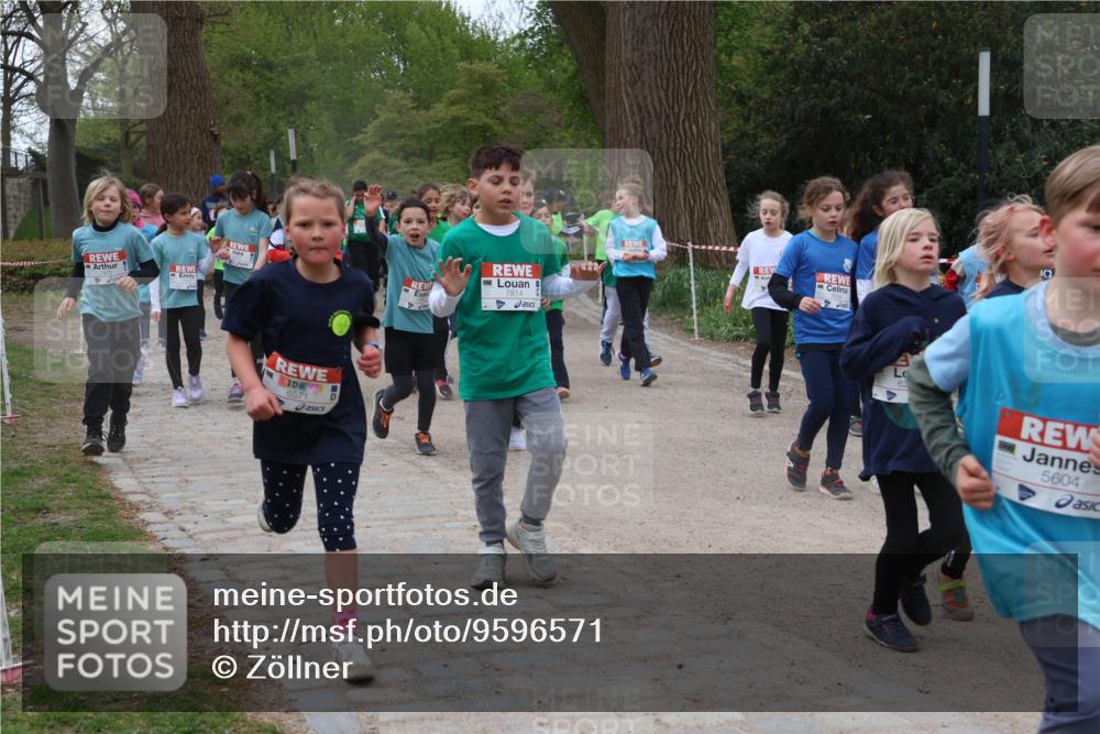 25.04.2026 - Das Zehntel Zöllner http://msf.ph/oto/9596571 25.04.2026 10:46:02 Laufen 6571, 7814, 5604 meine-sportfotos.de