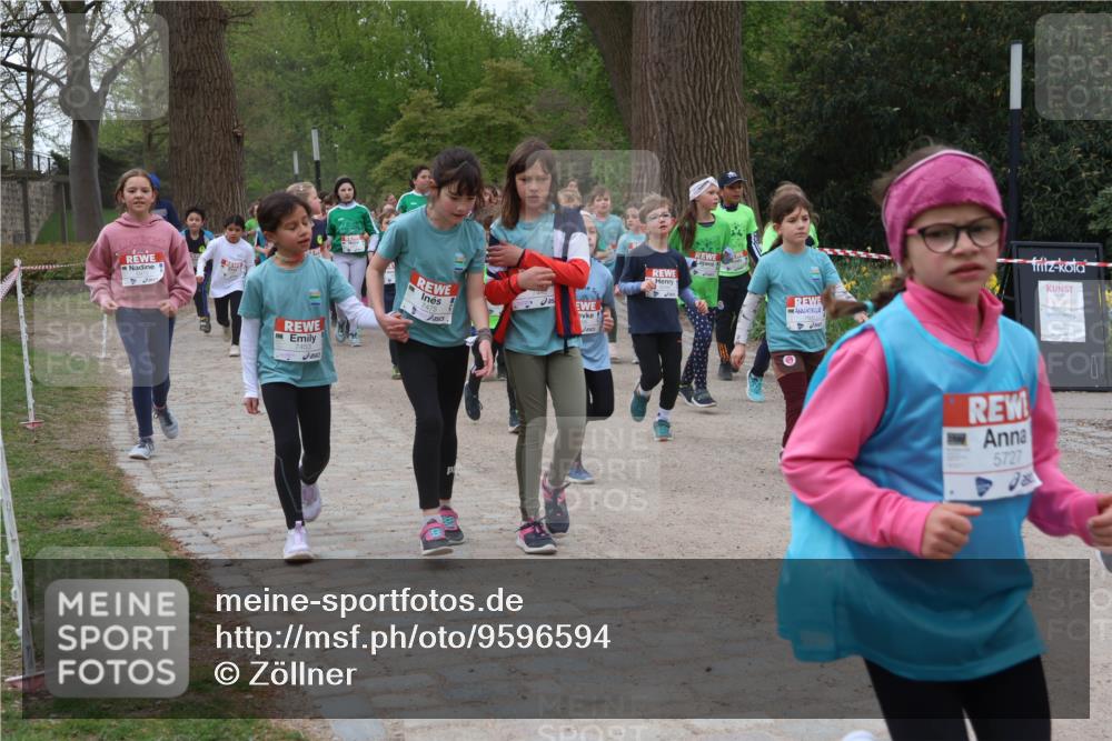 25.04.2026 - Das Zehntel Zöllner http://msf.ph/oto/9596594 25.04.2026 10:46:06 Laufen 7475, 7600, 5727 meine-sportfotos.de