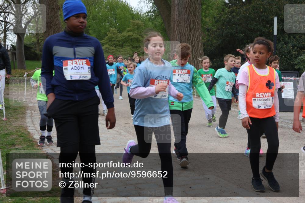 25.04.2026 - Das Zehntel Zöllner http://msf.ph/oto/9596652 25.04.2026 10:46:18 Laufen 7440, 099, 7662, 7367 meine-sportfotos.de