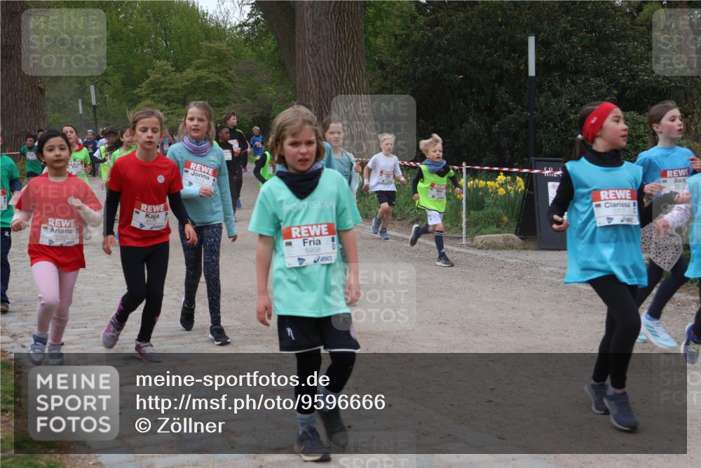 25.04.2026 - Das Zehntel Zöllner http://msf.ph/oto/9596666 25.04.2026 10:46:22 Laufen 6165, 6176, 5958, 5717 meine-sportfotos.de