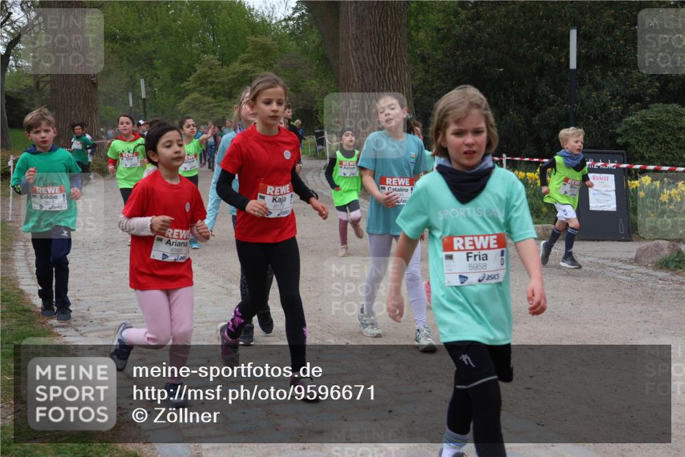 25.04.2026 - Das Zehntel Zöllner http://msf.ph/oto/9596671 25.04.2026 10:46:22 Laufen 6448, 6165, 6176, 5958 meine-sportfotos.de