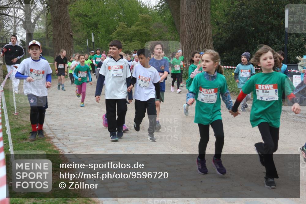 25.04.2026 - Das Zehntel Zöllner http://msf.ph/oto/9596720 25.04.2026 10:46:34 Laufen 5061, 7815, 7833 meine-sportfotos.de