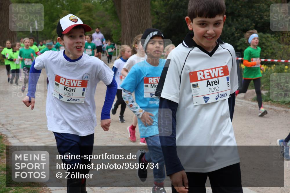 25.04.2026 - Das Zehntel Zöllner http://msf.ph/oto/9596734 25.04.2026 10:46:38 Laufen 5061, 5060, 5060 meine-sportfotos.de