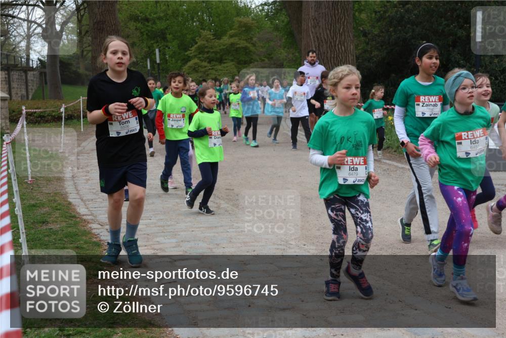 25.04.2026 - Das Zehntel Zöllner http://msf.ph/oto/9596745 25.04.2026 10:46:41 Laufen 5506, 6479, 7892, 6457 meine-sportfotos.de
