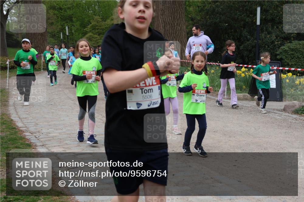 25.04.2026 - Das Zehntel Zöllner http://msf.ph/oto/9596754 25.04.2026 10:46:43 Laufen 5506, 5222 meine-sportfotos.de
