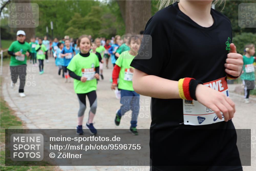 25.04.2026 - Das Zehntel Zöllner http://msf.ph/oto/9596755 25.04.2026 10:46:44 Laufen 5 meine-sportfotos.de