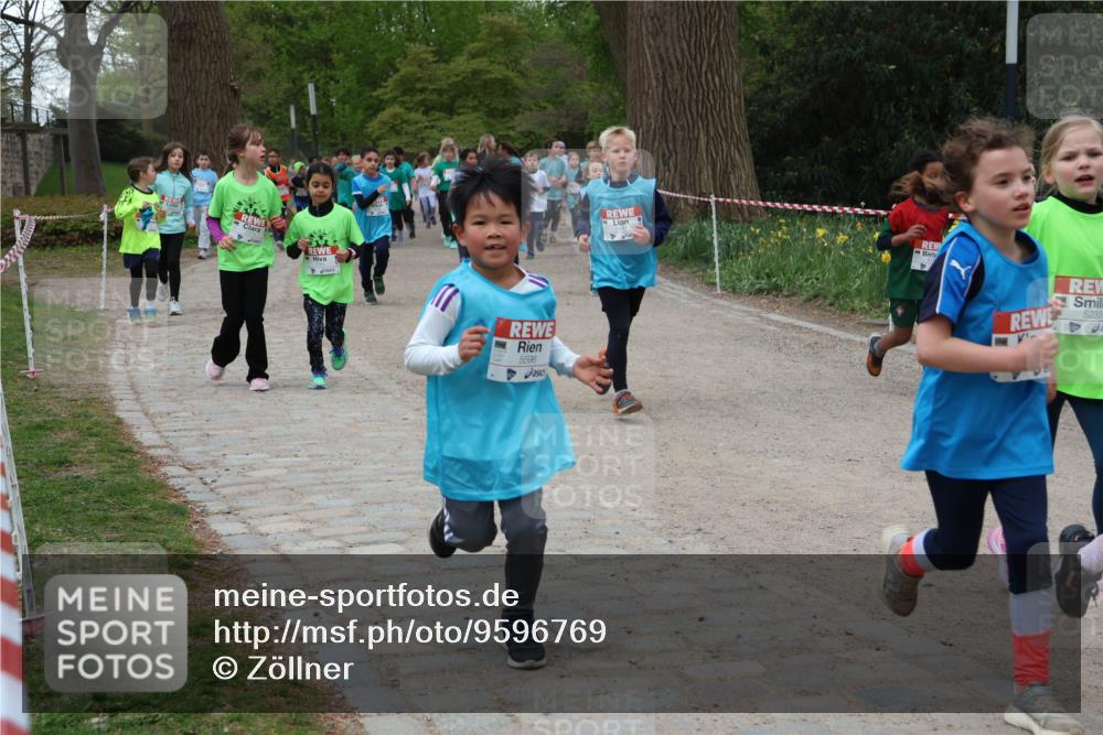 25.04.2026 - Das Zehntel Zöllner http://msf.ph/oto/9596769 25.04.2026 10:46:47 Laufen 5596, 5233 meine-sportfotos.de