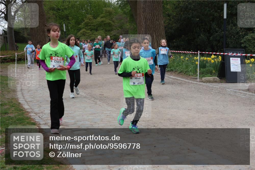 25.04.2026 - Das Zehntel Zöllner http://msf.ph/oto/9596778 25.04.2026 10:46:49 Laufen 7272, 7285 meine-sportfotos.de