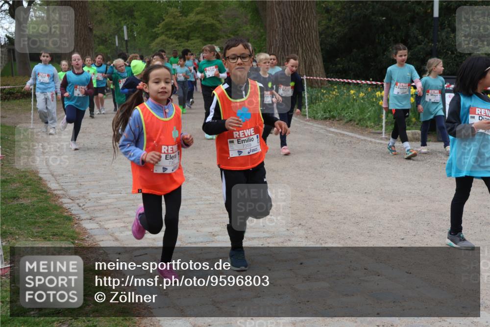 25.04.2026 - Das Zehntel Zöllner http://msf.ph/oto/9596803 25.04.2026 10:46:55 Laufen 736, 7359, 1112 meine-sportfotos.de
