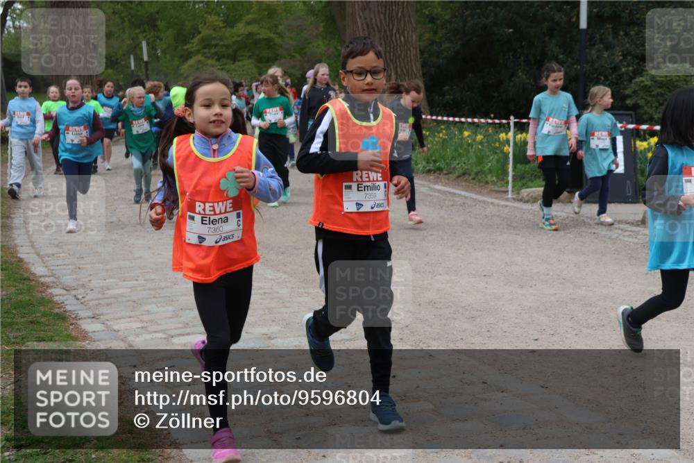 25.04.2026 - Das Zehntel Zöllner http://msf.ph/oto/9596804 25.04.2026 10:46:55 Laufen 7360, 7359 meine-sportfotos.de