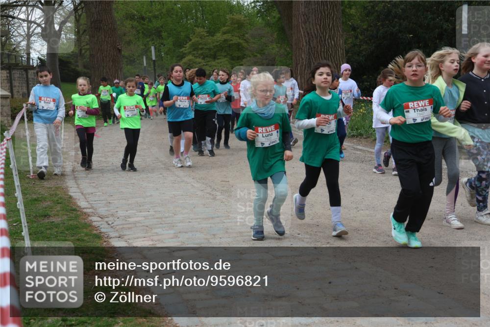 25.04.2026 - Das Zehntel Zöllner http://msf.ph/oto/9596821 25.04.2026 10:46:58 Laufen 7822, 7847 meine-sportfotos.de