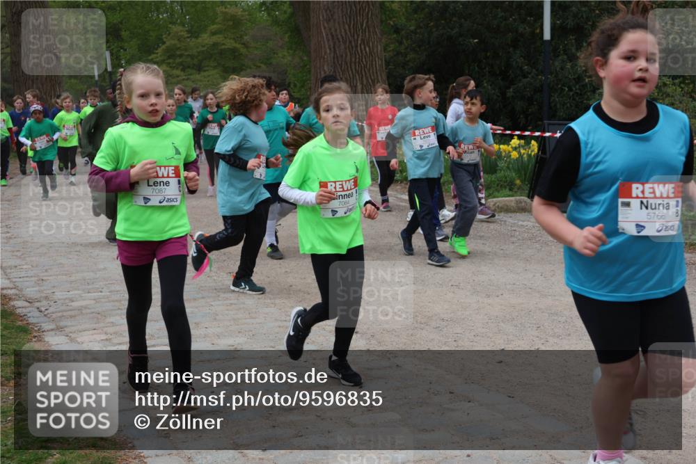 25.04.2026 - Das Zehntel Zöllner http://msf.ph/oto/9596835 25.04.2026 10:47:01 Laufen 7087, 7064, 5766, 2510 meine-sportfotos.de