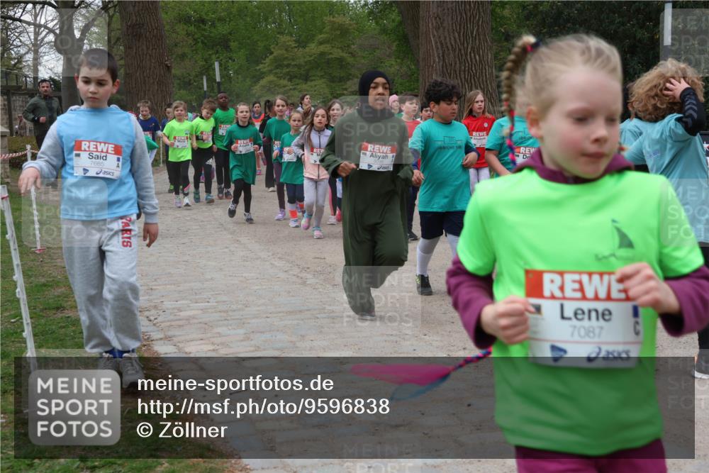 25.04.2026 - Das Zehntel Zöllner http://msf.ph/oto/9596838 25.04.2026 10:47:02 Laufen 7685, 7087 meine-sportfotos.de