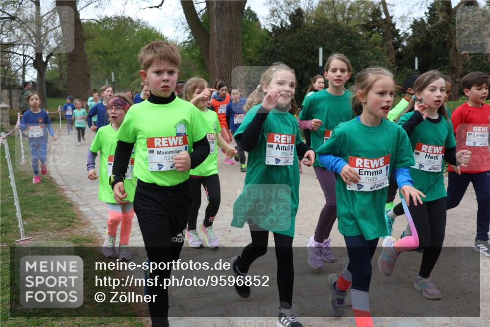 25.04.2026 - Das Zehntel Zöllner http://msf.ph/oto/9596852 25.04.2026 10:47:07 Laufen 524, 78, 7855, 7858, 6173 meine-sportfotos.de