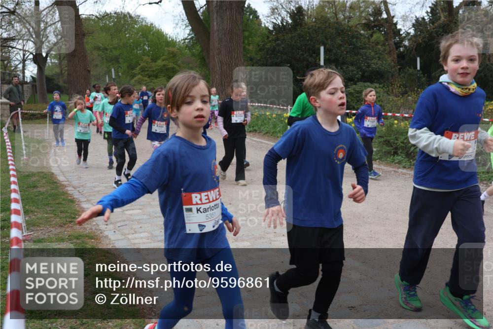 25.04.2026 - Das Zehntel Zöllner http://msf.ph/oto/9596861 25.04.2026 10:47:10 Laufen 5351 meine-sportfotos.de