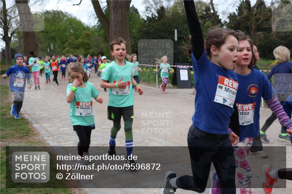 25.04.2026 - Das Zehntel Zöllner http://msf.ph/oto/9596872 25.04.2026 10:47:13 Laufen 5941, 5980, 5337, 5349 meine-sportfotos.de