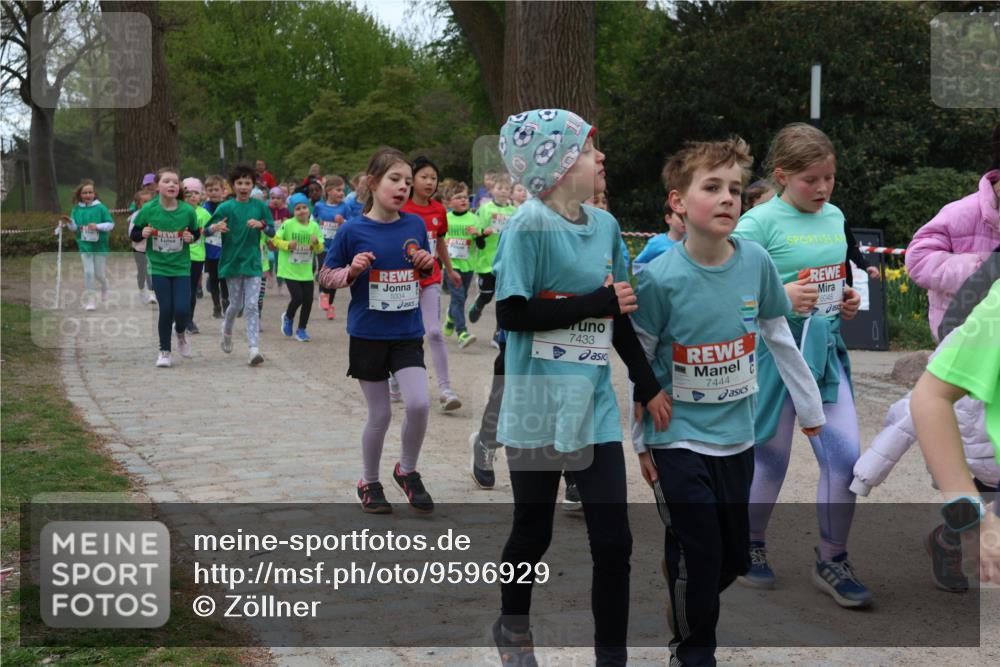 25.04.2026 - Das Zehntel Zöllner http://msf.ph/oto/9596929 25.04.2026 10:47:26 Laufen 7433, 7444, 6048 meine-sportfotos.de