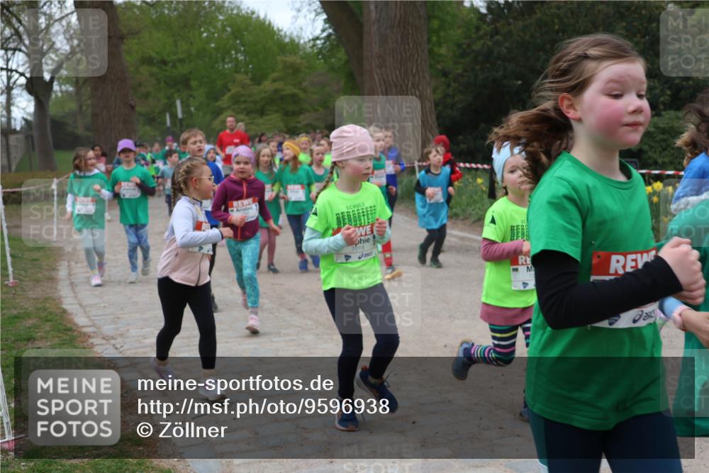 25.04.2026 - Das Zehntel Zöllner http://msf.ph/oto/9596938 25.04.2026 10:47:30 Laufen 7018 meine-sportfotos.de