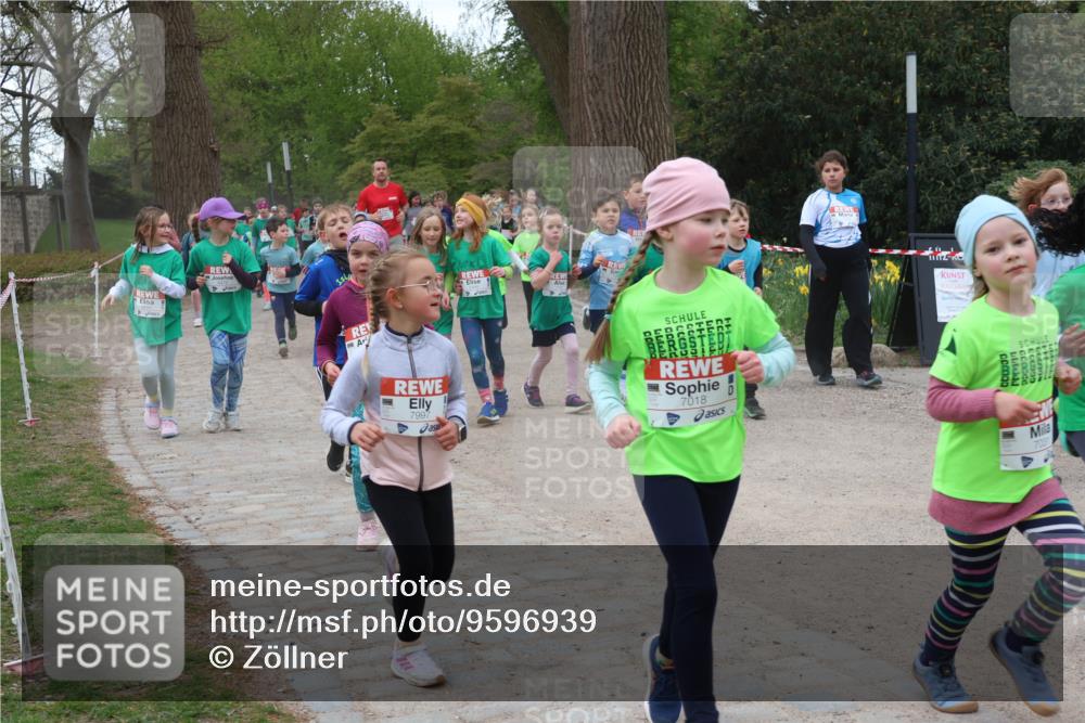 25.04.2026 - Das Zehntel Zöllner http://msf.ph/oto/9596939 25.04.2026 10:47:30 Laufen 7997, 7018, 706 meine-sportfotos.de