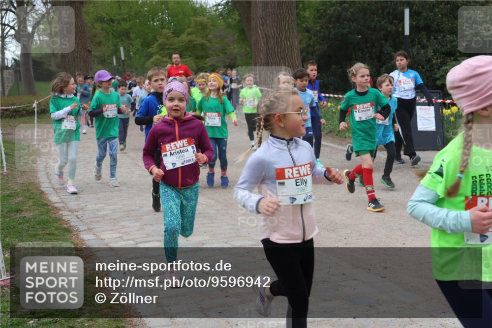 25.04.2026 - Das Zehntel Zöllner http://msf.ph/oto/9596942 25.04.2026 10:47:31 Laufen 7996, 7997 meine-sportfotos.de