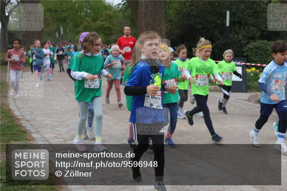 25.04.2026 - Das Zehntel Zöllner http://msf.ph/oto/9596948 25.04.2026 10:47:33 Laufen 6459, 5945 meine-sportfotos.de