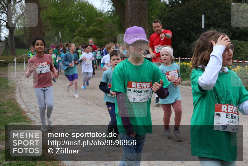 25.04.2026 - Das Zehntel Zöllner http://msf.ph/oto/9596956 25.04.2026 10:47:34 Laufen 6241, 6472, 6459 meine-sportfotos.de