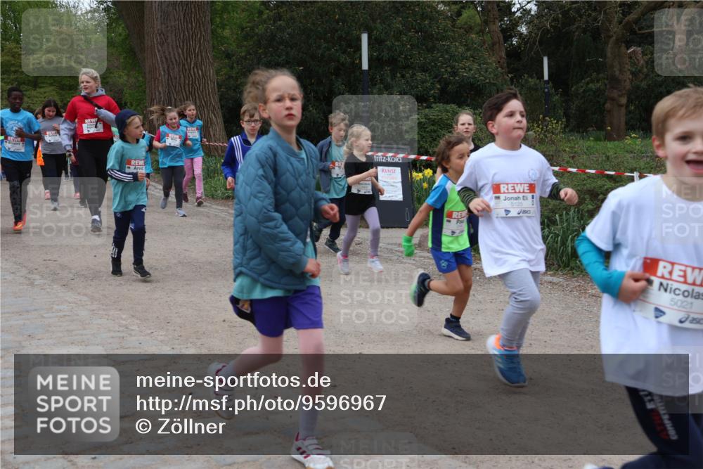 25.04.2026 - Das Zehntel Zöllner http://msf.ph/oto/9596967 25.04.2026 10:47:37 Laufen 5125, 5021 meine-sportfotos.de