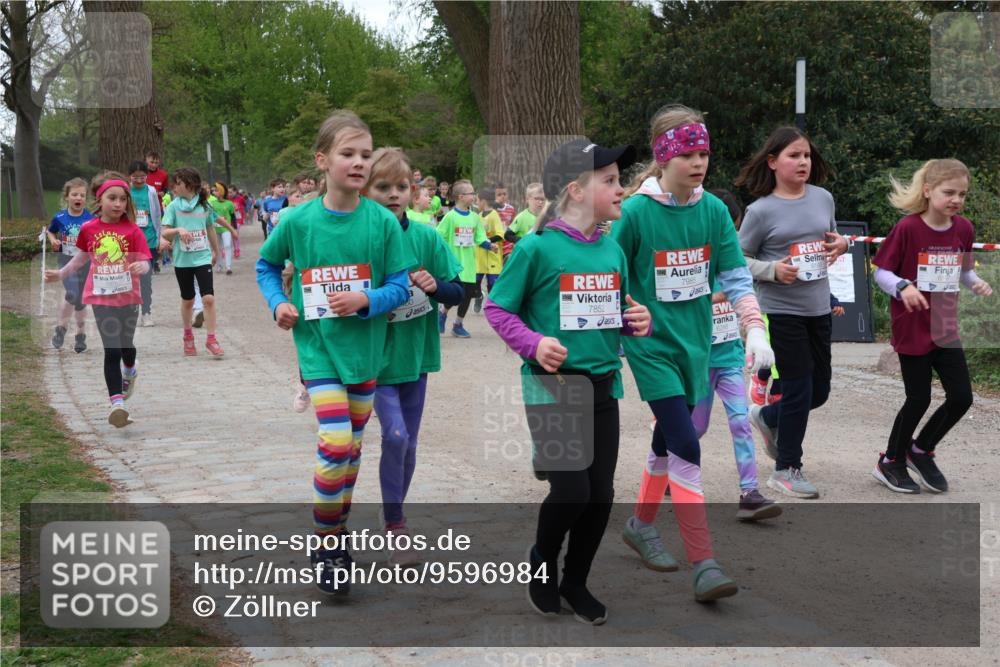 25.04.2026 - Das Zehntel Zöllner http://msf.ph/oto/9596984 25.04.2026 10:47:41 Laufen 7852, 7985 meine-sportfotos.de