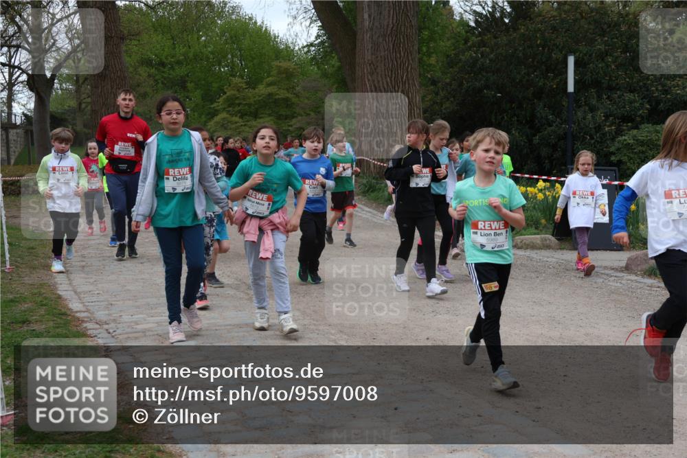 25.04.2026 - Das Zehntel Zöllner http://msf.ph/oto/9597008 25.04.2026 10:47:46 Laufen 5989 meine-sportfotos.de
