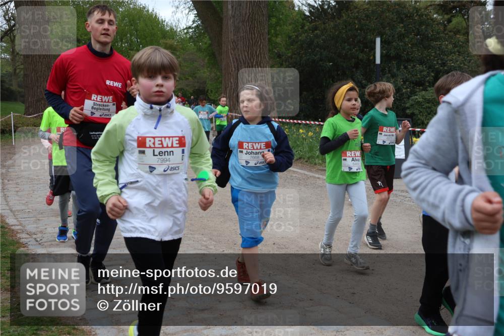 25.04.2026 - Das Zehntel Zöllner http://msf.ph/oto/9597019 25.04.2026 10:47:49 Laufen 7994, 7668, 6469, 6277 meine-sportfotos.de