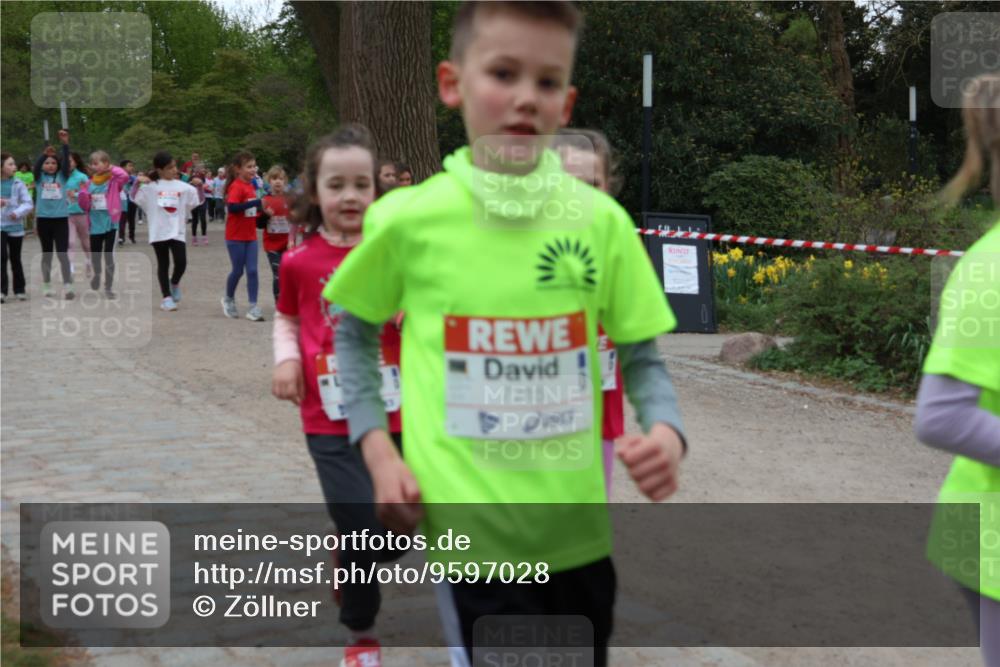 25.04.2026 - Das Zehntel Zöllner http://msf.ph/oto/9597028 25.04.2026 10:47:52 Laufen 7215 meine-sportfotos.de