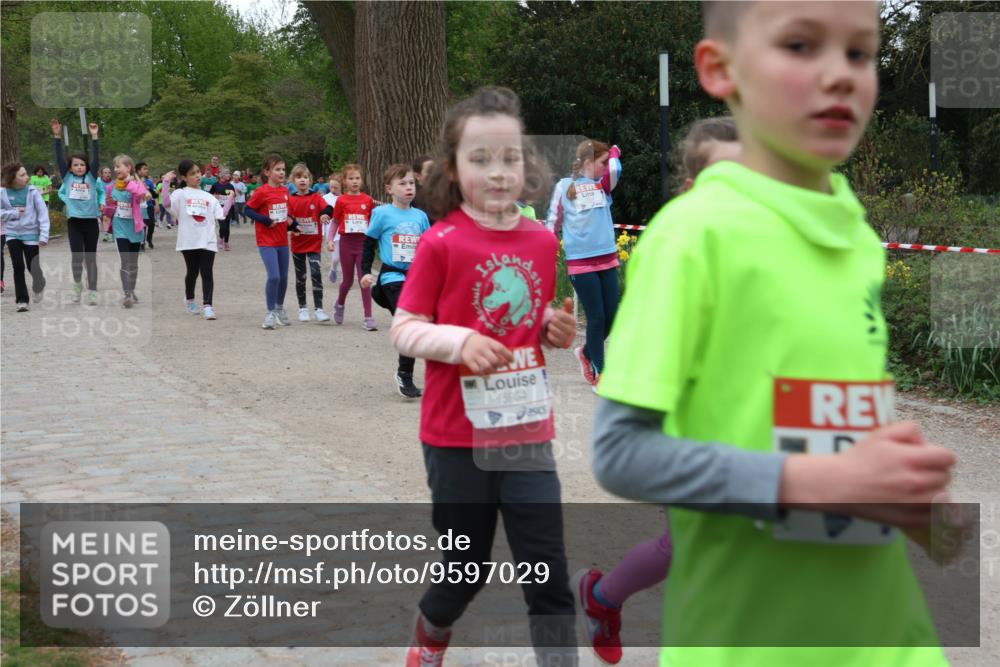 25.04.2026 - Das Zehntel Zöllner http://msf.ph/oto/9597029 25.04.2026 10:47:52 Laufen 5964 meine-sportfotos.de