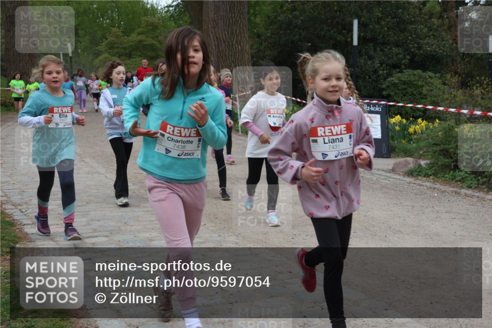 25.04.2026 - Das Zehntel Zöllner http://msf.ph/oto/9597054 25.04.2026 10:47:57 Laufen 7477, 7438, 7431 meine-sportfotos.de