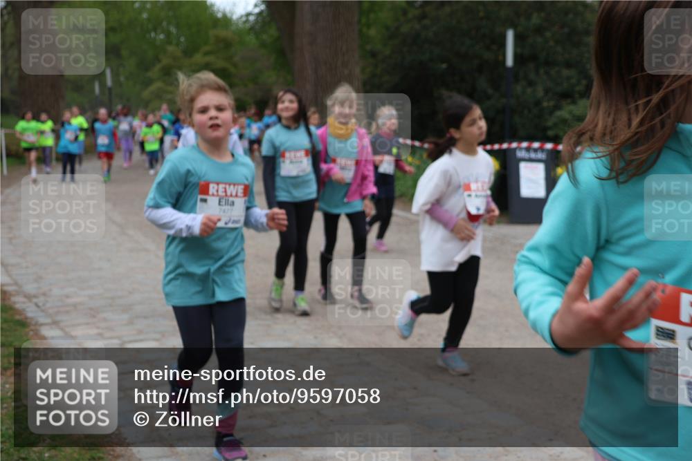 25.04.2026 - Das Zehntel Zöllner http://msf.ph/oto/9597058 25.04.2026 10:47:58 Laufen 7477 meine-sportfotos.de