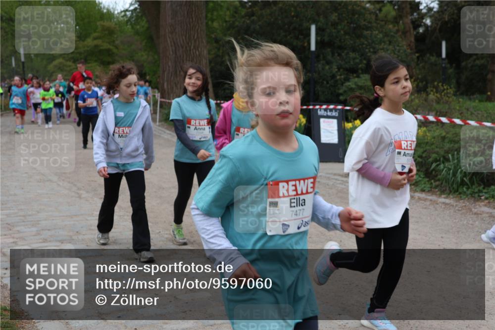 25.04.2026 - Das Zehntel Zöllner http://msf.ph/oto/9597060 25.04.2026 10:47:59 Laufen 750, 7477, 517 meine-sportfotos.de