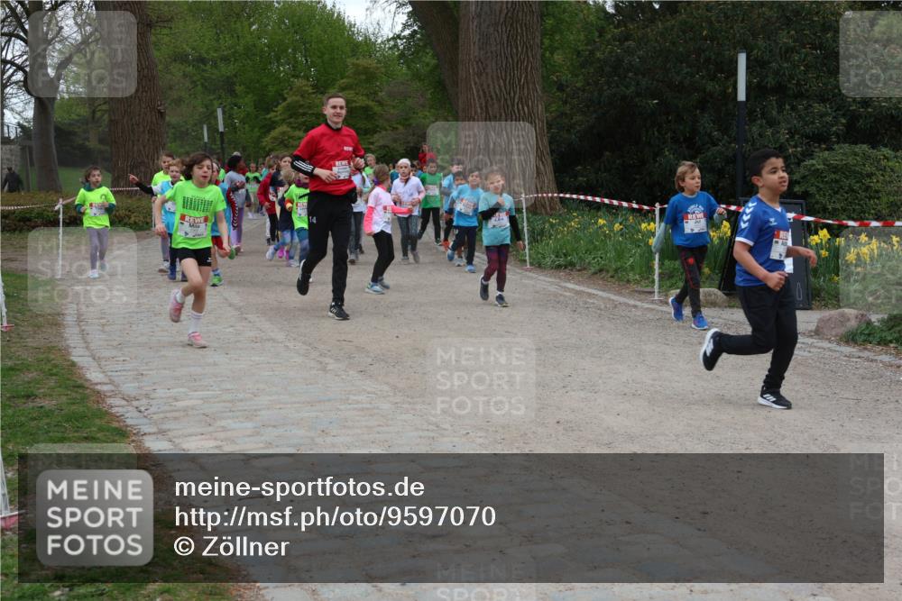 25.04.2026 - Das Zehntel Zöllner http://msf.ph/oto/9597070 25.04.2026 10:48:01 Laufen 14 meine-sportfotos.de