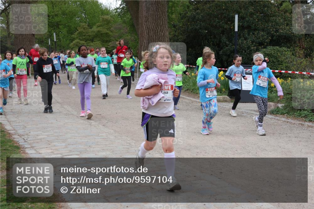 25.04.2026 - Das Zehntel Zöllner http://msf.ph/oto/9597104 25.04.2026 10:48:09 Laufen 21 meine-sportfotos.de