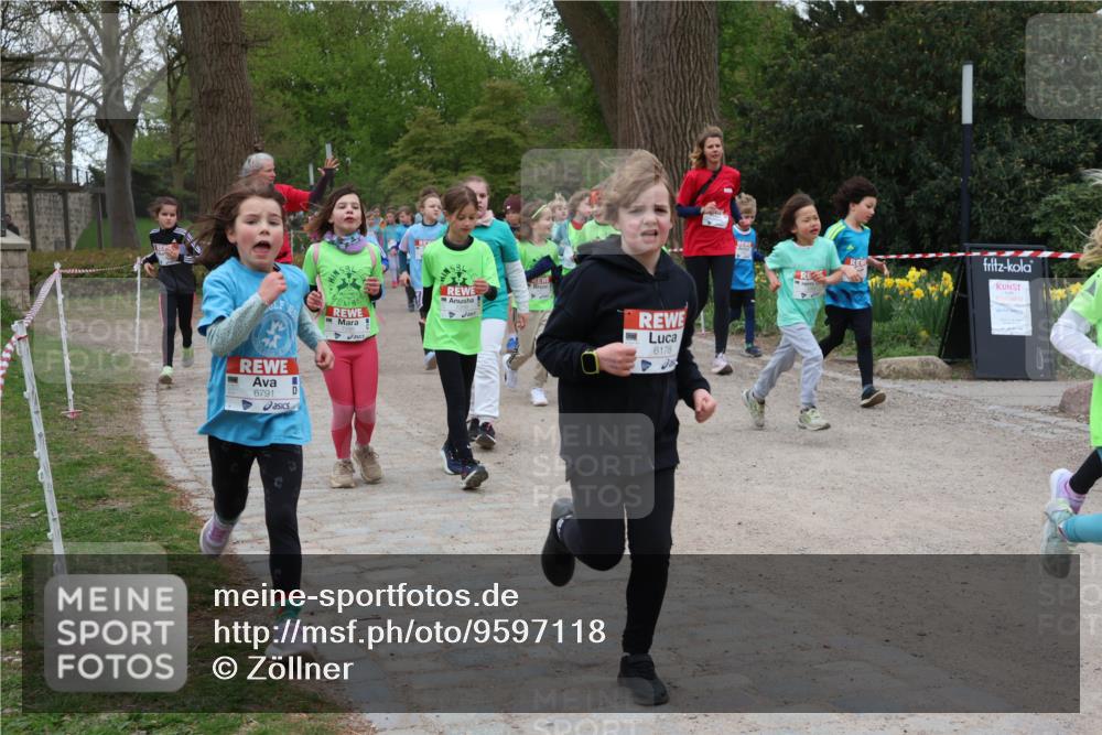 25.04.2026 - Das Zehntel Zöllner http://msf.ph/oto/9597118 25.04.2026 10:48:12 Laufen 6791, 6178 meine-sportfotos.de